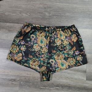 By Anthropologie Floral Brocade Tapestry Shorts Size S Metallic Boho Pockets
